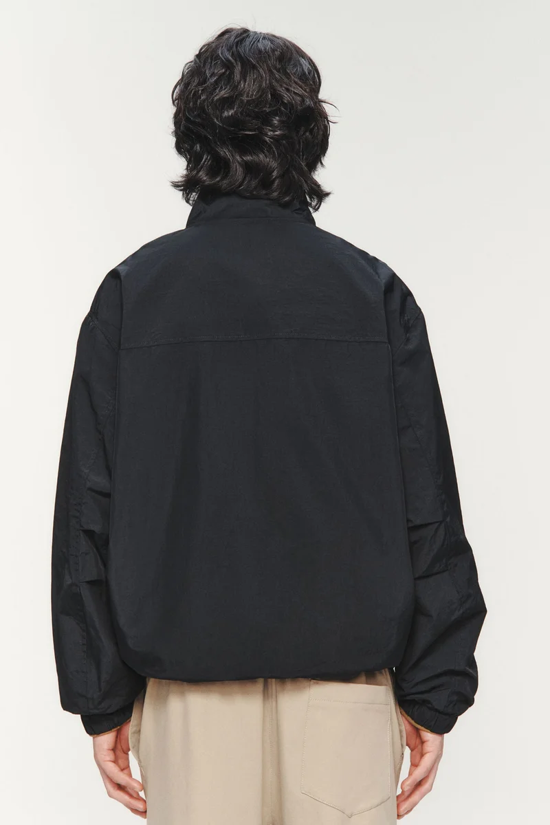 H&M  Windproof and water repellent jacket for Men | Best Price UAE